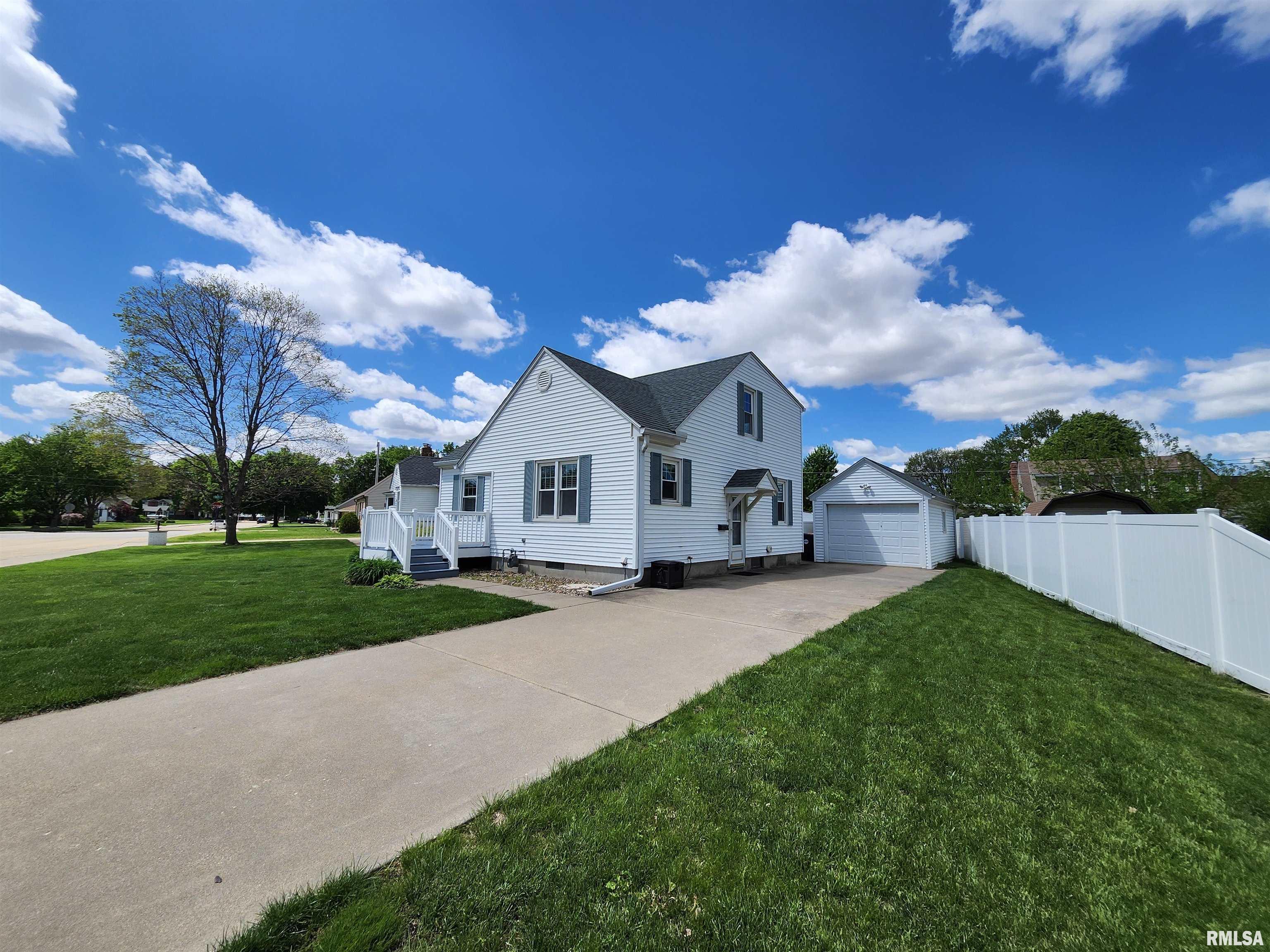 413 South Nelson Avenue Morton, IL 61550 - Photo 5 of 54