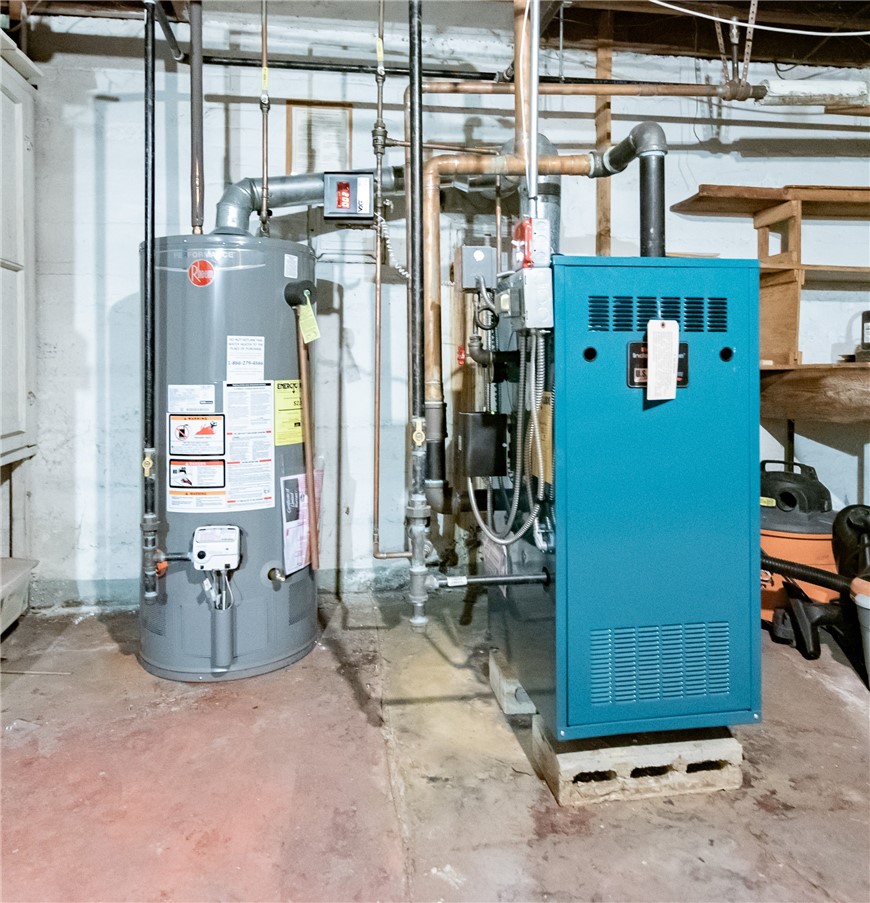28 Hayward Road Warwick, RI 02888 - Photo 24 of 27 NEW Heating & water stank