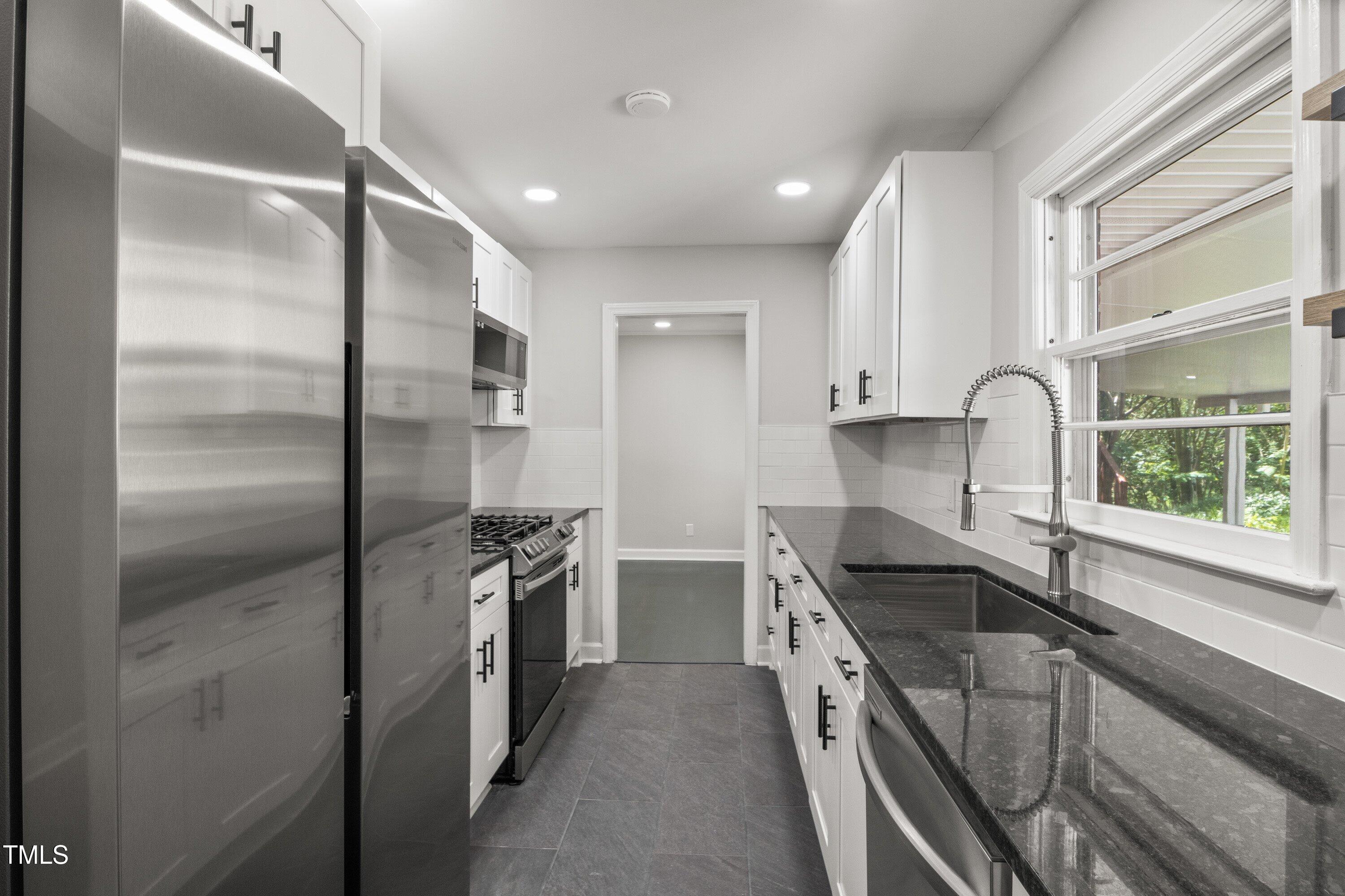 5124 Melbourne Road Raleigh, NC 27606 - Photo 11 of 44 Kitchen