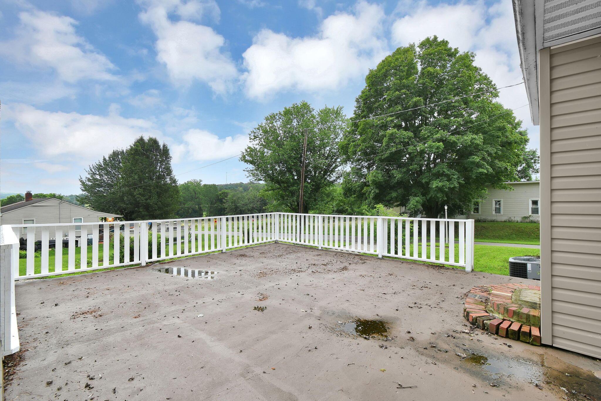 18452 Main Road Southeast Newark, OH 43056 - Photo 30 of 38 29-web-or-mls-18452-main-rd-se