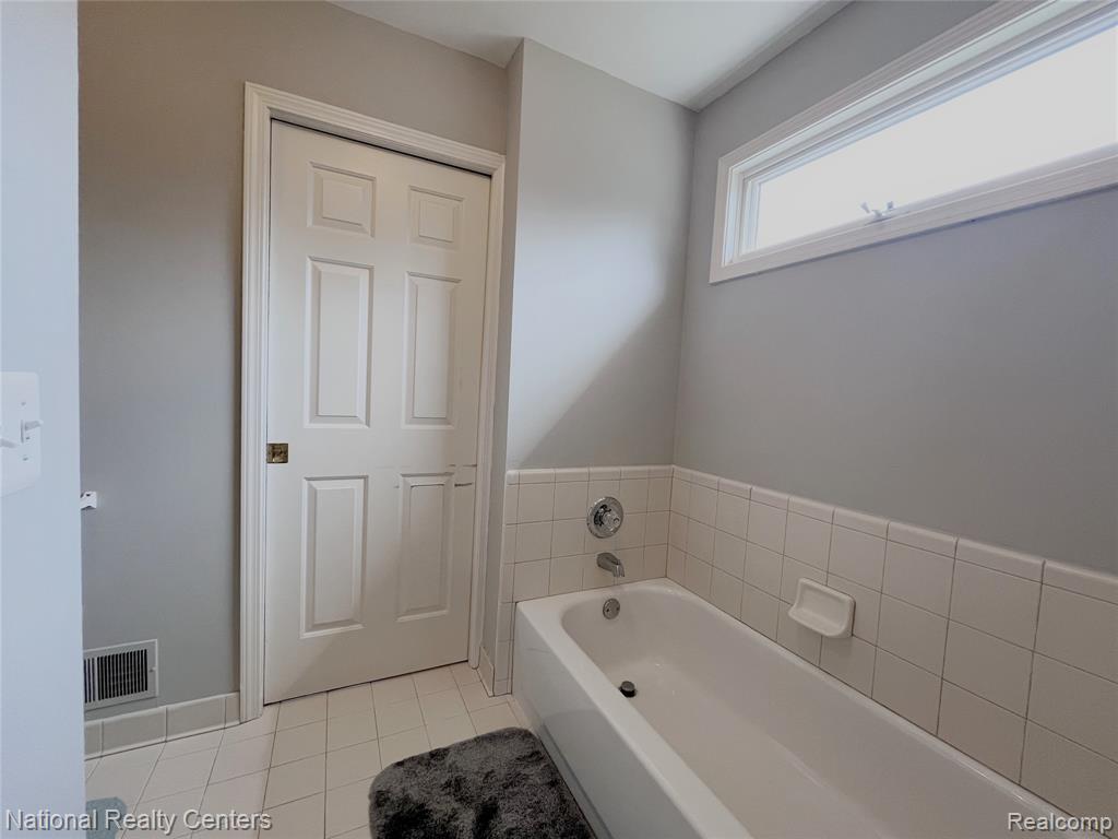 2056 Somerville Road Rochester Hills, MI 48307 - Photo 55 of 84