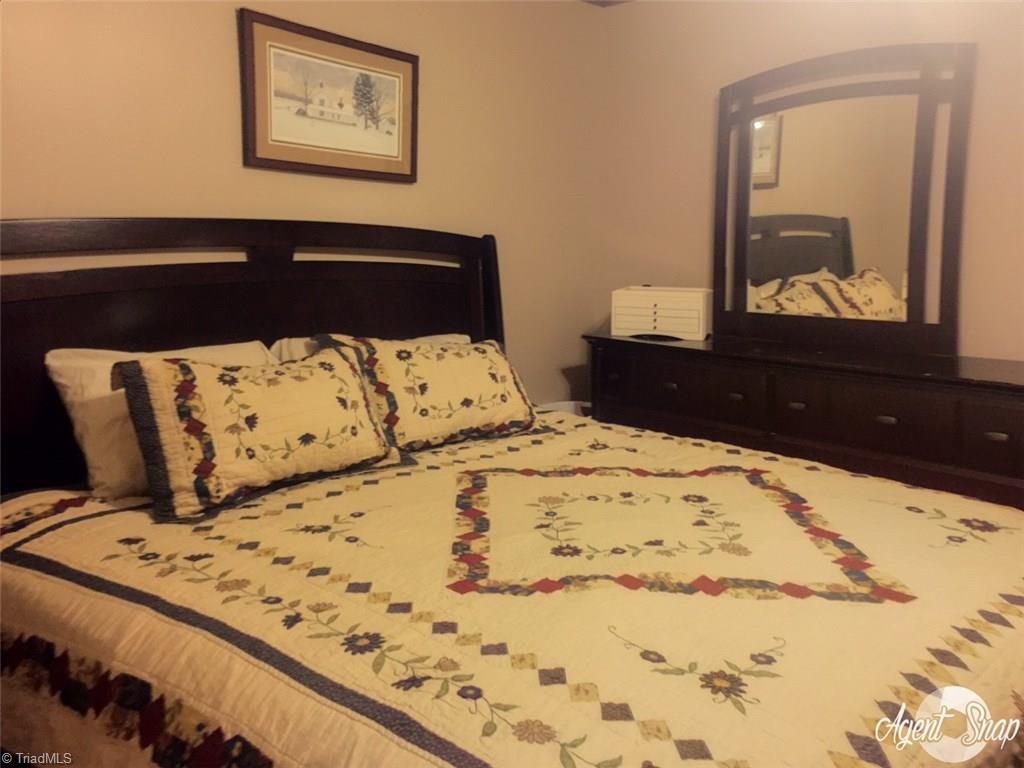 237 Twin Oaks Road Elkin, NC 28621 - Photo 22 of 23 Gallery Image 22