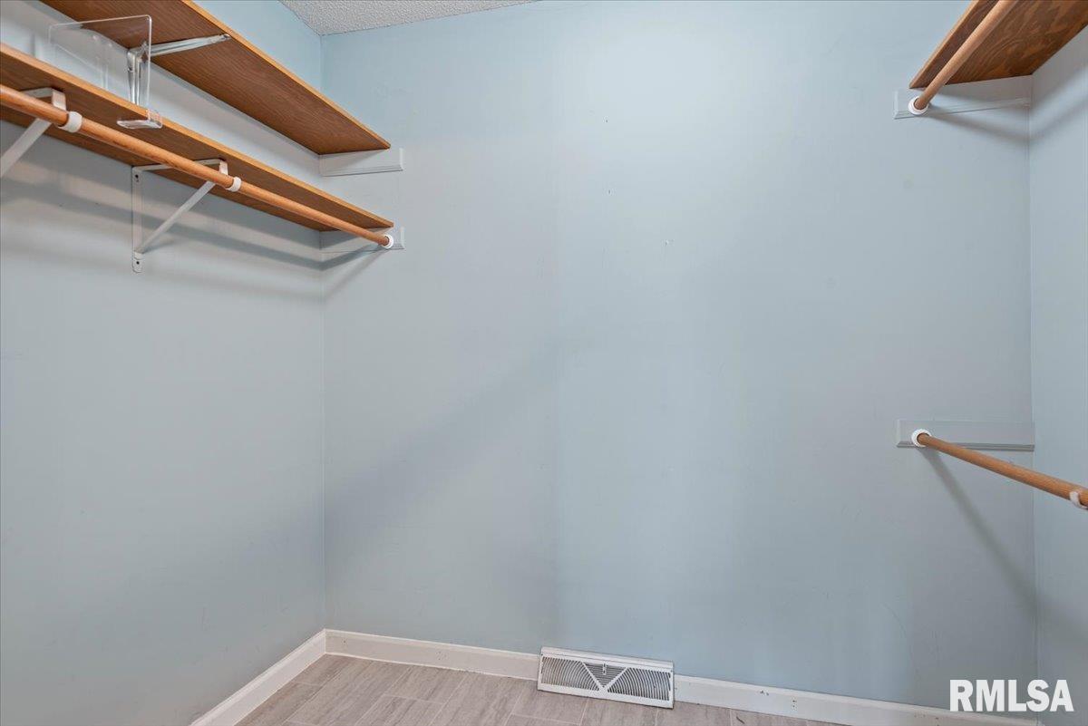 3506 Aberdeen Court Springfield, IL 62704 - Photo 23 of 31