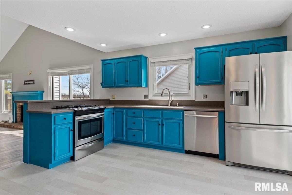 3506 Aberdeen Court Springfield, IL 62704 - Photo 9 of 31