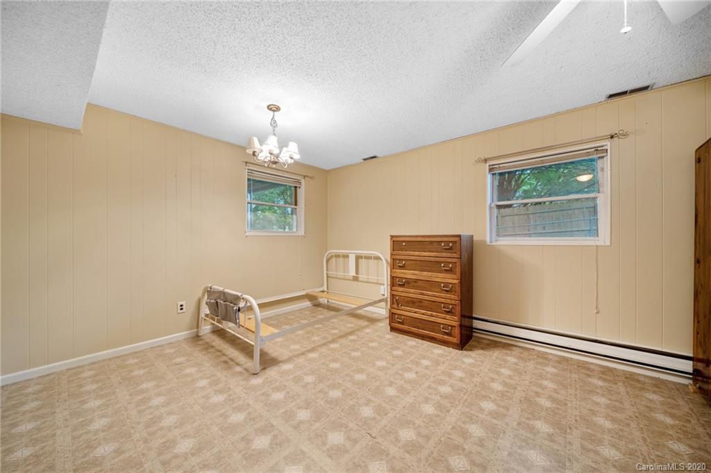 73 Overlook Road Asheville, NC 28803 - Photo 33 of 48 Gallery Image 33
