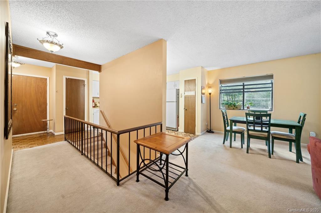 73 Overlook Road Asheville, NC 28803 - Photo 6 of 48 Gallery Image 6