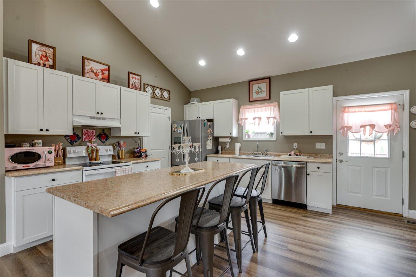 165 Rena Drive Whitwell, TN 37397 - Photo 9 of 35 09-165 Rena Dr-9