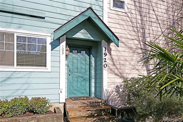 $525,000 | 1920 East Union Street, Unit 103, Seattle, WA 98122