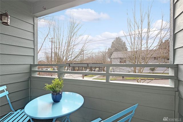 $525,000 | 1920 East Union Street, Unit 103, Seattle, WA 98122
