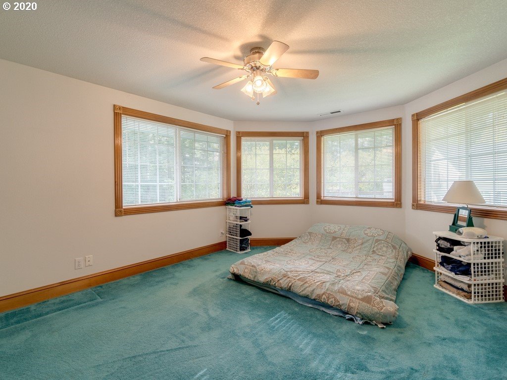 30417 Northeast Stauffer Road Camas, WA 98607 - Photo 13 of 32