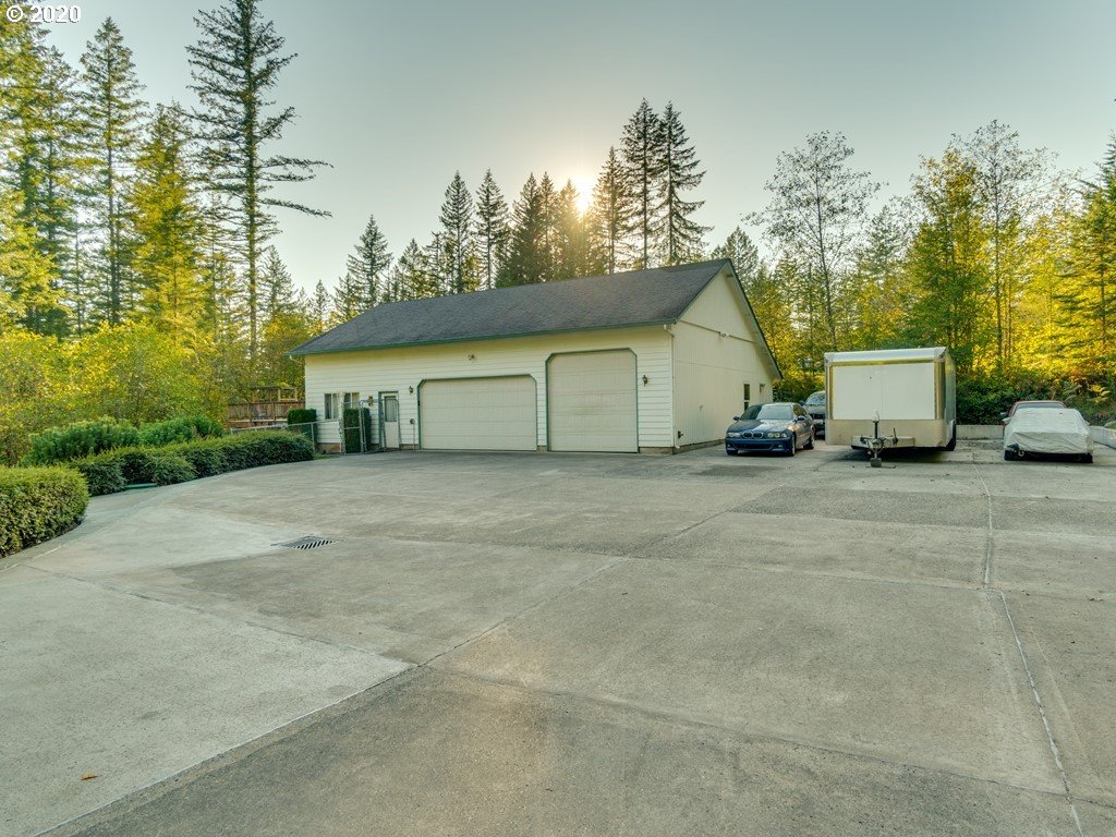 30417 Northeast Stauffer Road Camas, WA 98607 - Photo 3 of 32