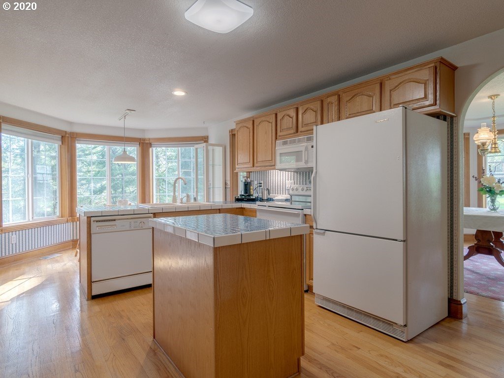 30417 Northeast Stauffer Road Camas, WA 98607 - Photo 8 of 32