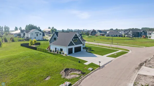 $1,125,000 | 6090 Wildflower Drive, Fargo, ND 58104