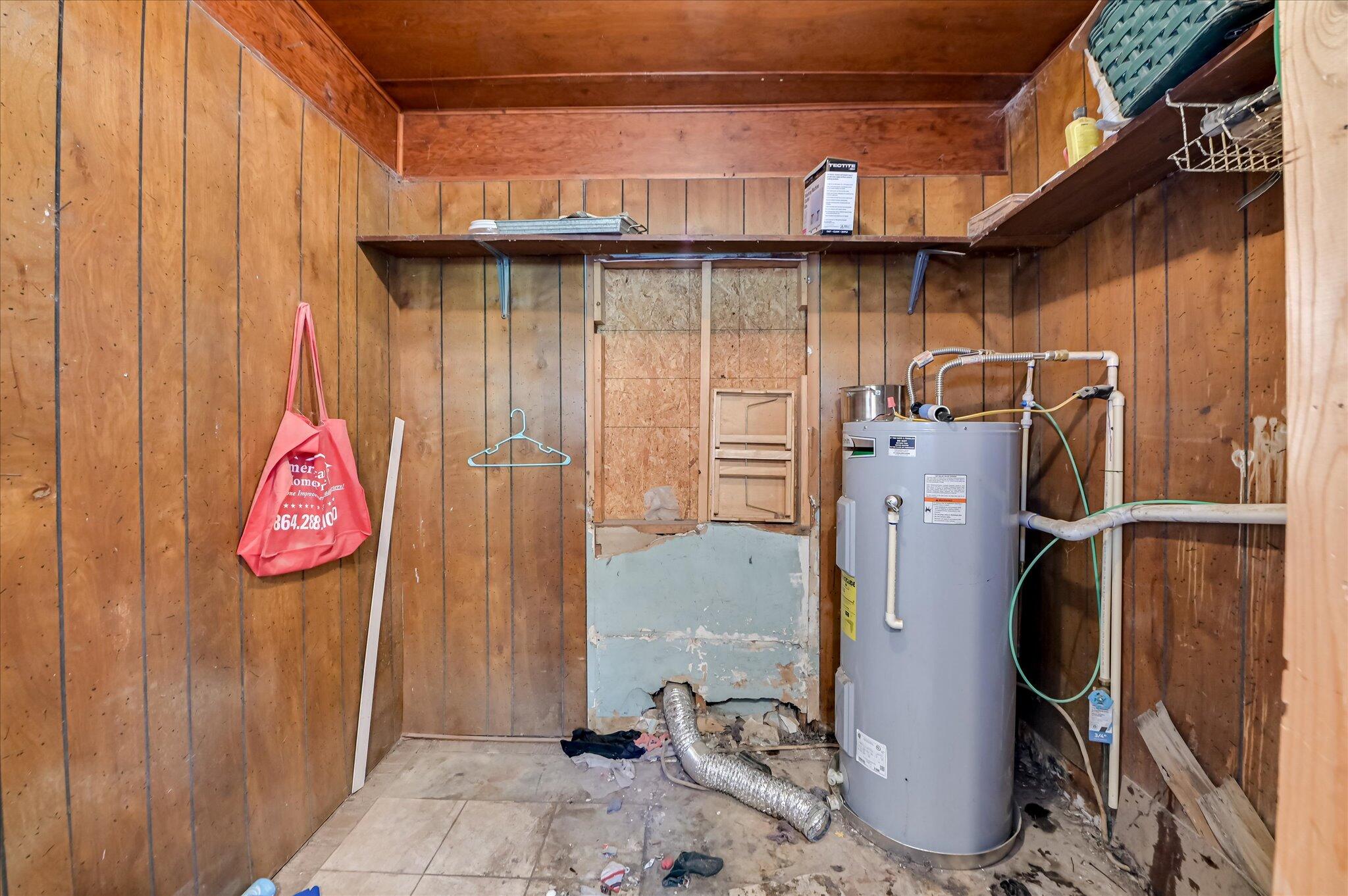 510 3rd Street Jackson, SC 29831 - Photo 16 of 19 Laundry Room