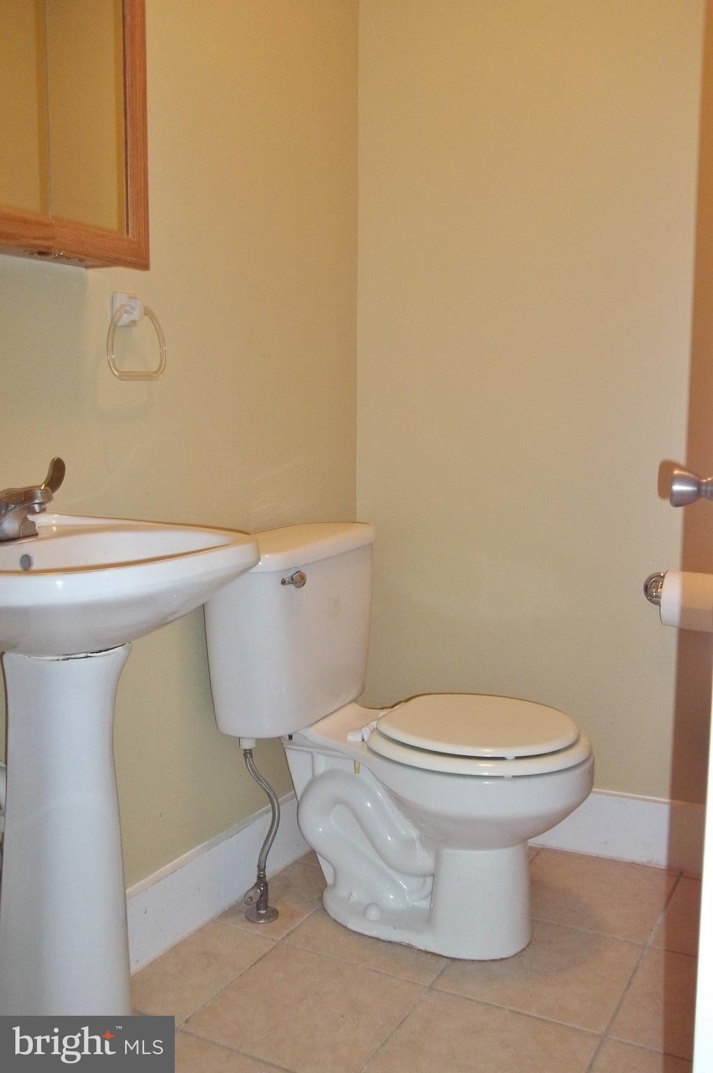113 Central Avenue Ridgely, MD 21660 - Photo 12 of 29 Bath