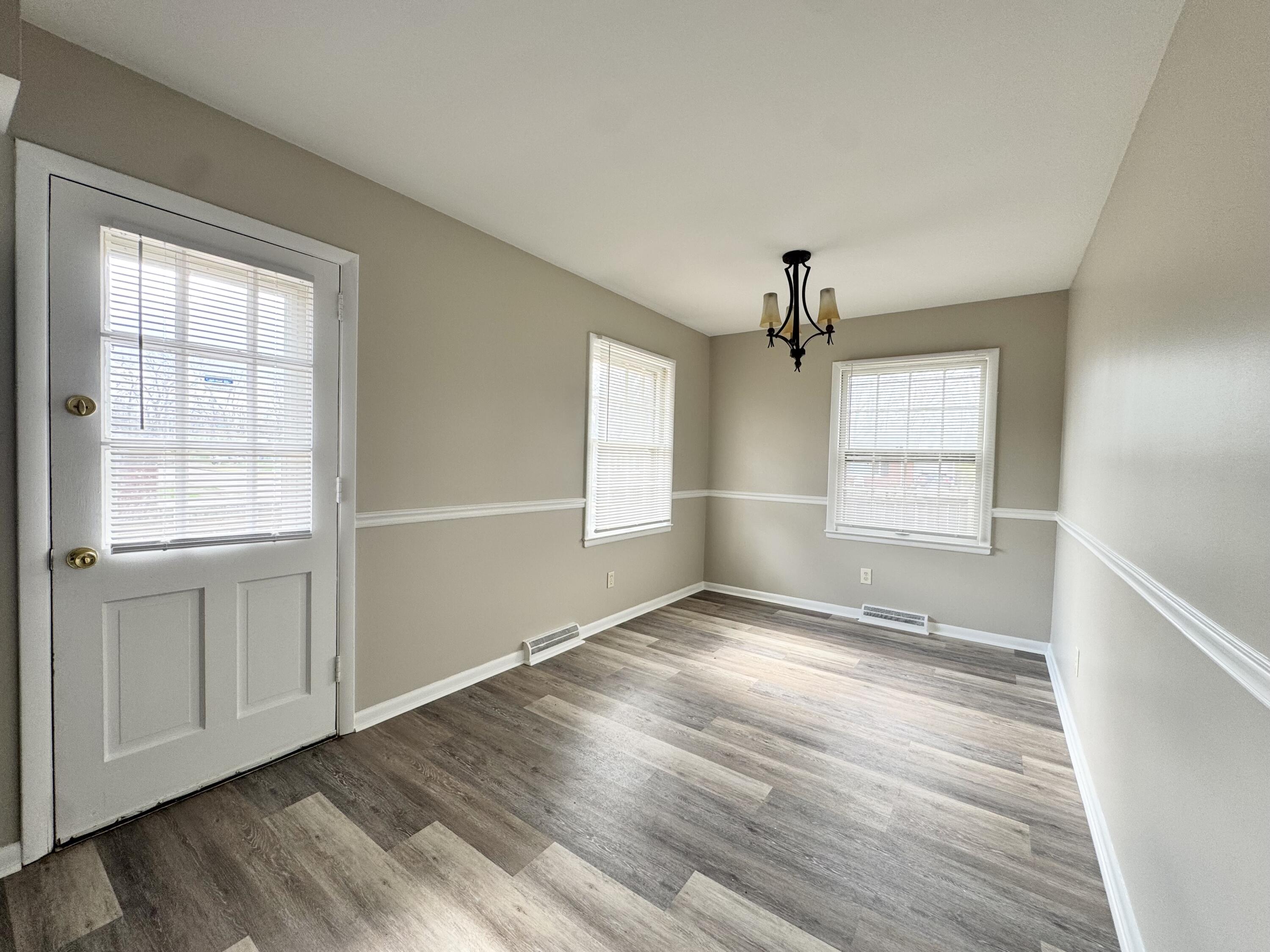 2156 Violet Road Lexington, KY 40504 - Photo 14 of 45 IMG_7836