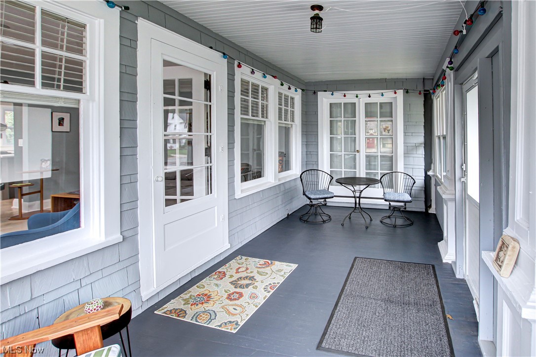 13027 Cedar Road Cleveland, OH 44118 - Photo 3 of 35 Gallery Image 3