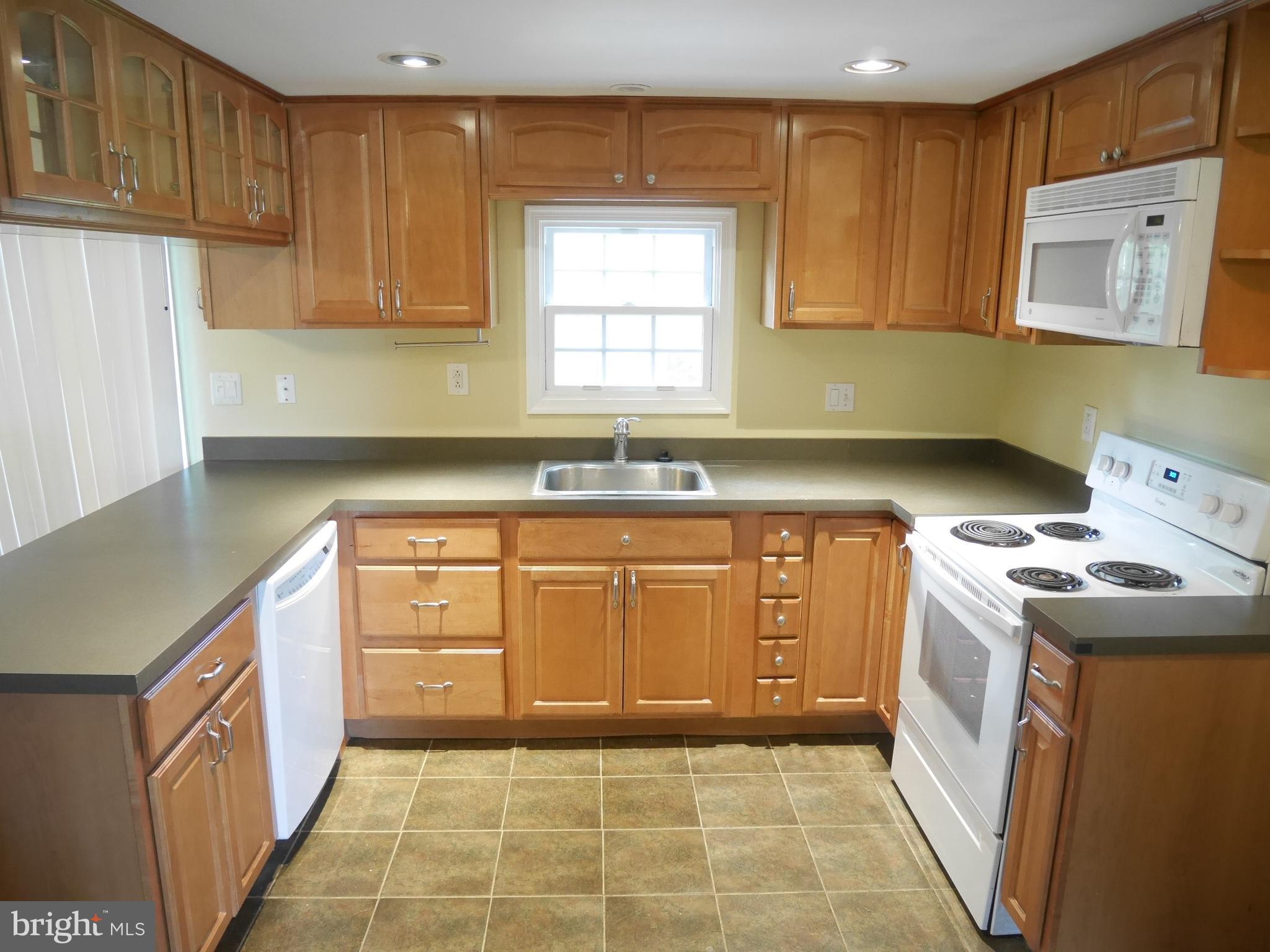 1301 Tenbrook Road Odenton, MD 21113 - Photo 4 of 23 Kitchen View 1