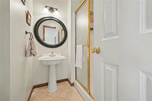 $565,000 | 13090 Red Oak Court, Platte City, MO 64079
