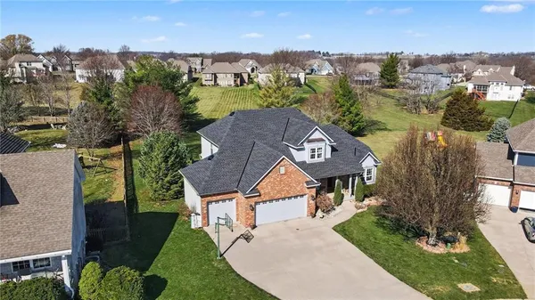 $565,000 | 13090 Red Oak Court, Platte City, MO 64079