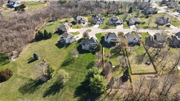 $565,000 | 13090 Red Oak Court, Platte City, MO 64079