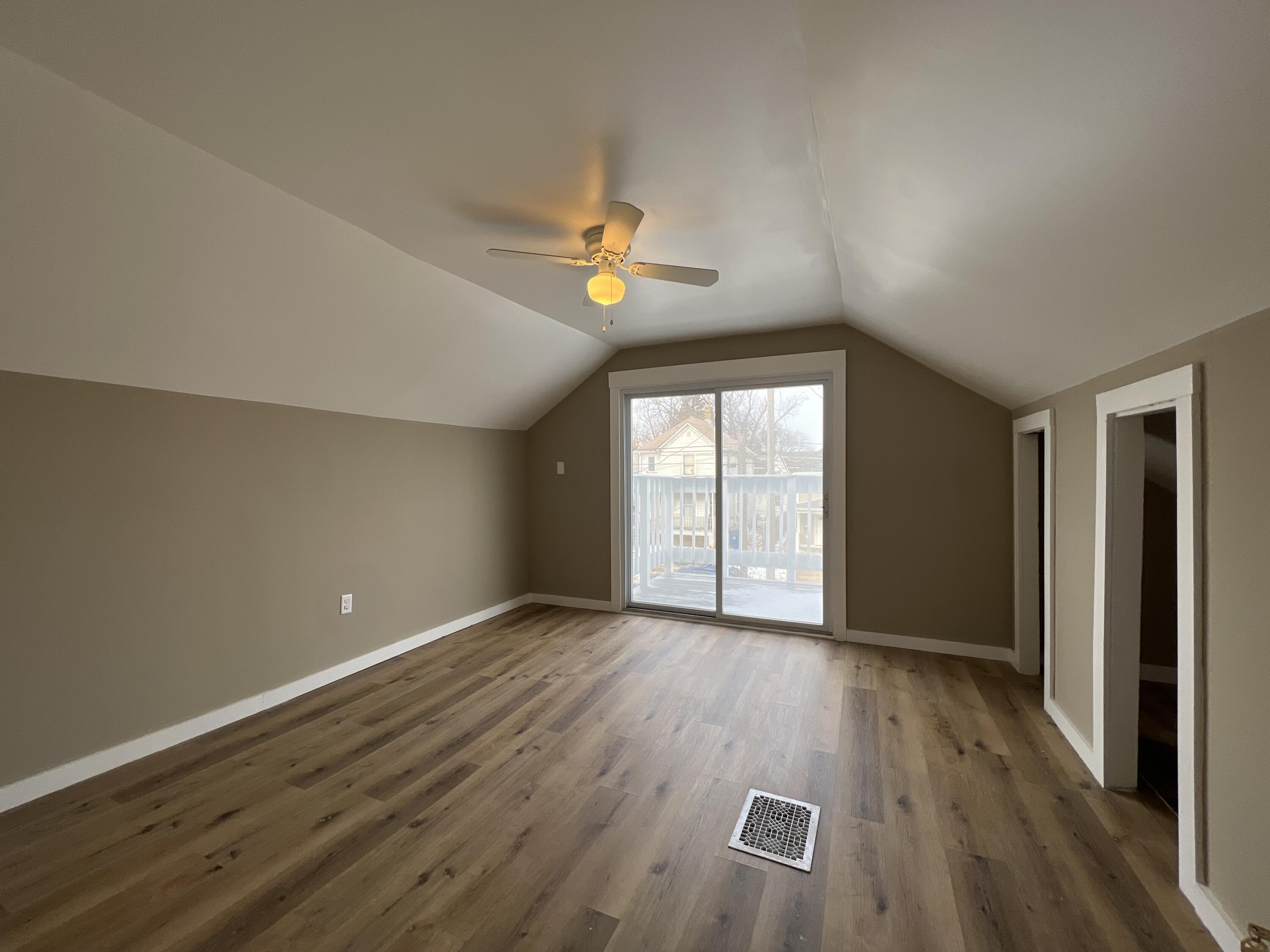 1203 10th Street Racine, WI 53403 - Photo 17 of 23 Bedroom 5