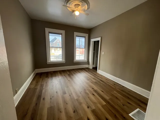 $180,000 | 1203 10th Street, Racine, WI 53403