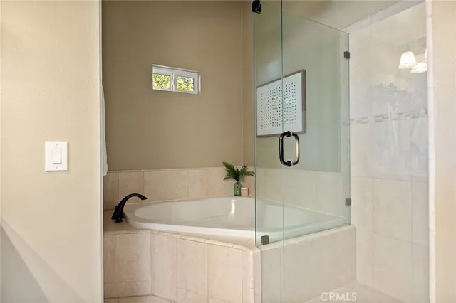 $1,390,000 | 13049 Burns Lane, Redlands, CA 92373