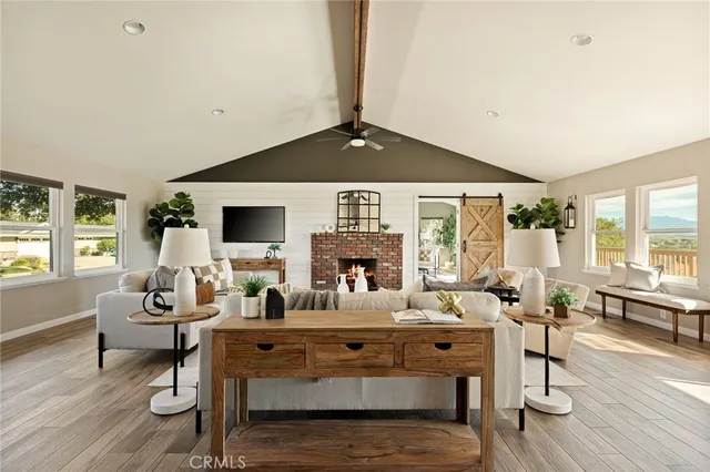 $1,390,000 | 13049 Burns Lane, Redlands, CA 92373