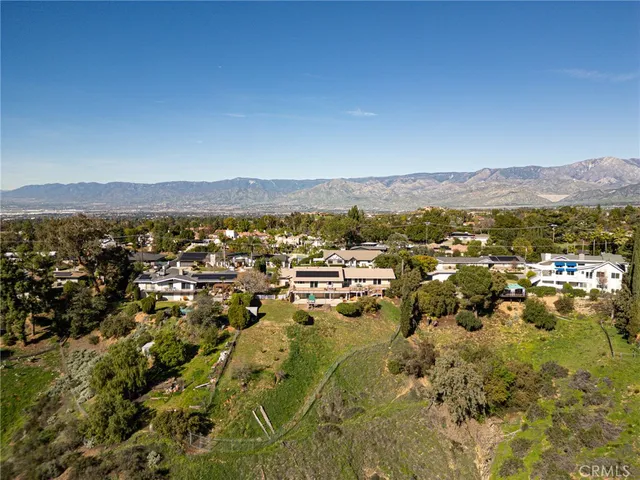 $1,390,000 | 13049 Burns Lane, Redlands, CA 92373