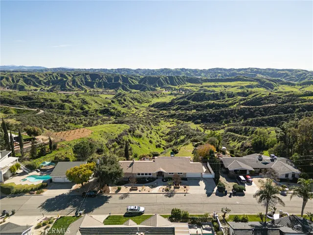 $1,390,000 | 13049 Burns Lane, Redlands, CA 92373