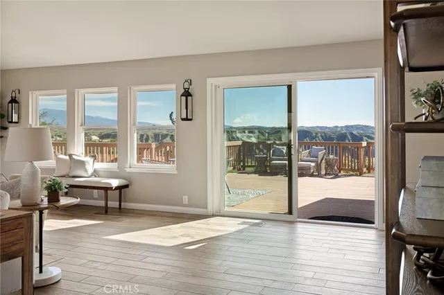 $1,390,000 | 13049 Burns Lane, Redlands, CA 92373