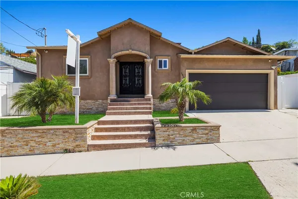 $1,350,000 | 10101 Lanark Street, Sun Valley, CA 91352