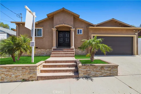 $1,350,000 | 10101 Lanark Street, Sun Valley, CA 91352