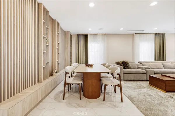 $1,350,000 | 10101 Lanark Street, Sun Valley, CA 91352