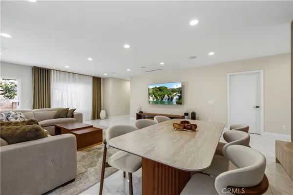 $1,350,000 | 10101 Lanark Street, Sun Valley, CA 91352