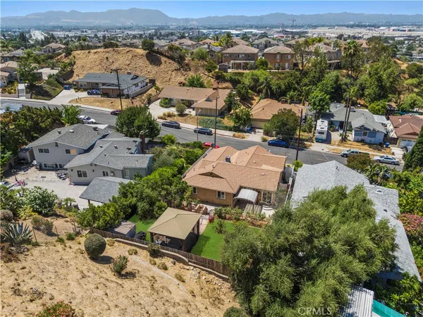 $1,350,000 | 10101 Lanark Street, Sun Valley, CA 91352