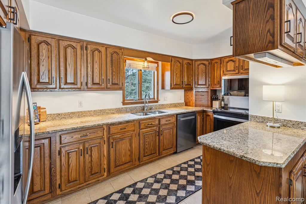 4078 East Pierson Road Flint, MI 48506 - Photo 27 of 59