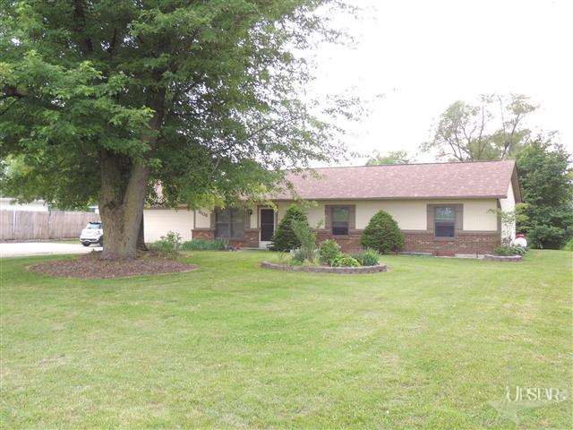 6108 Smith Road Fort Wayne, IN 46809 - Photo 3 of 12