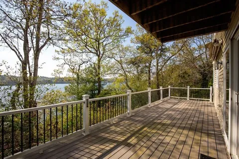 $825,000 | 209 Herring Pond Road, Plymouth, MA 02360