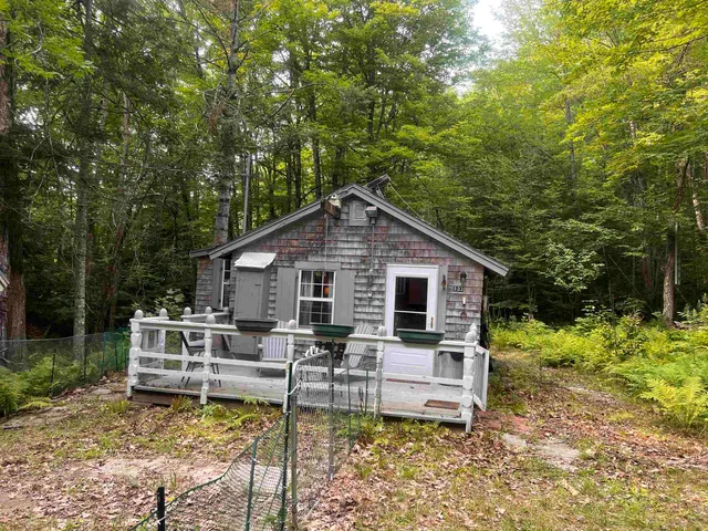 $124,900 | 133 Quinttown Road, Orford, NH 03777