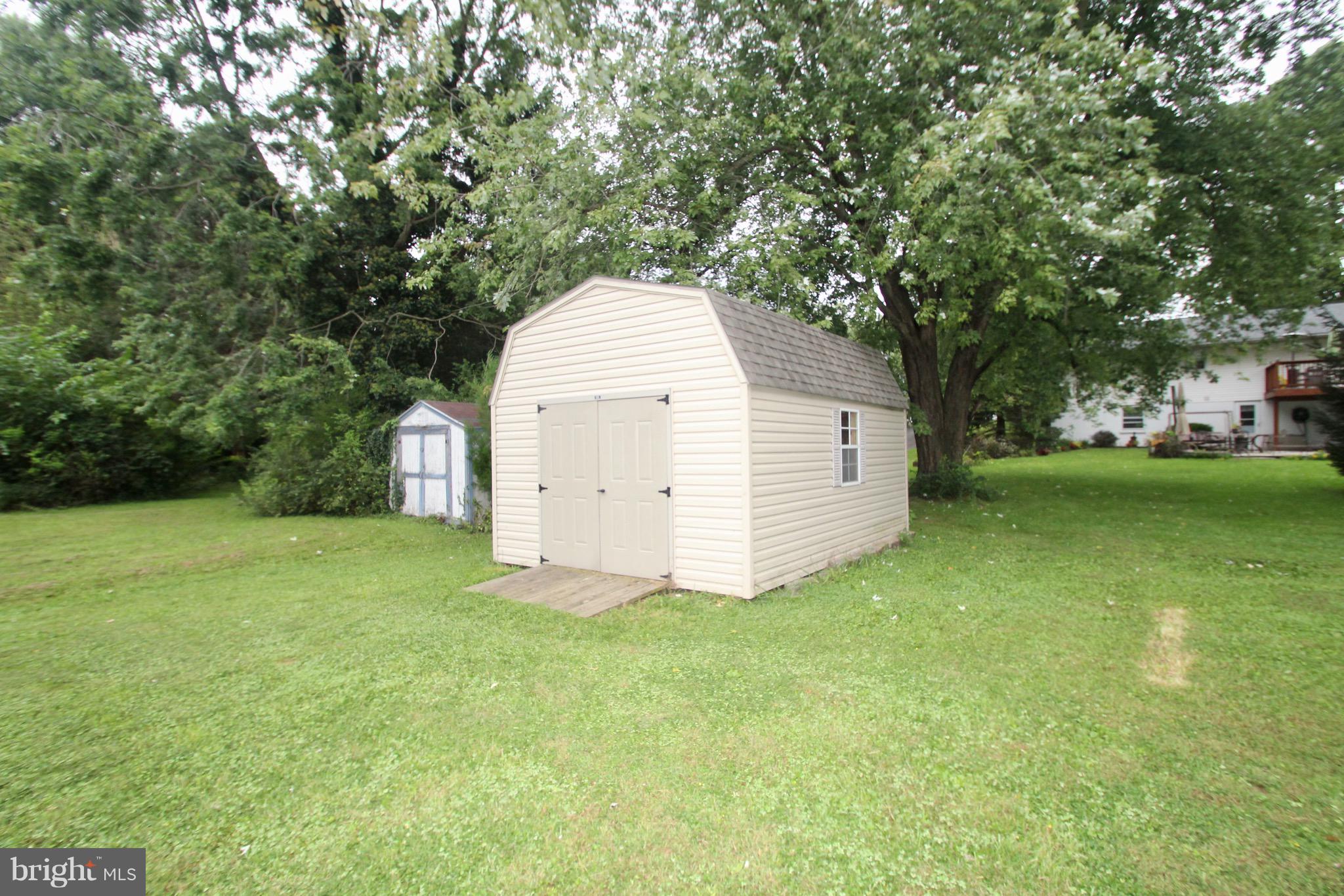 19 Briarcliff Road Elizabethtown, PA 17022 - Photo 11 of 42 Gallery Image 11