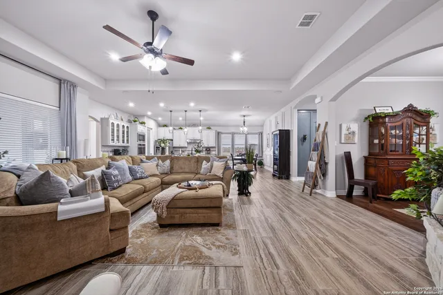 $780,000 | 7067 Jamie Lyn Boulevard, Schertz, TX 78154