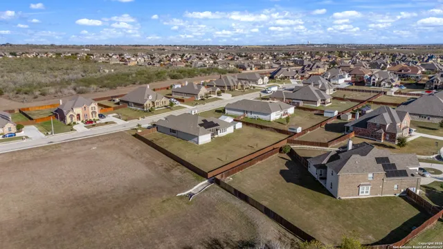 $780,000 | 7067 Jamie Lyn Boulevard, Schertz, TX 78154