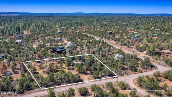 $307,000 | 3155 Aspen Road, Overgaard, AZ 85933