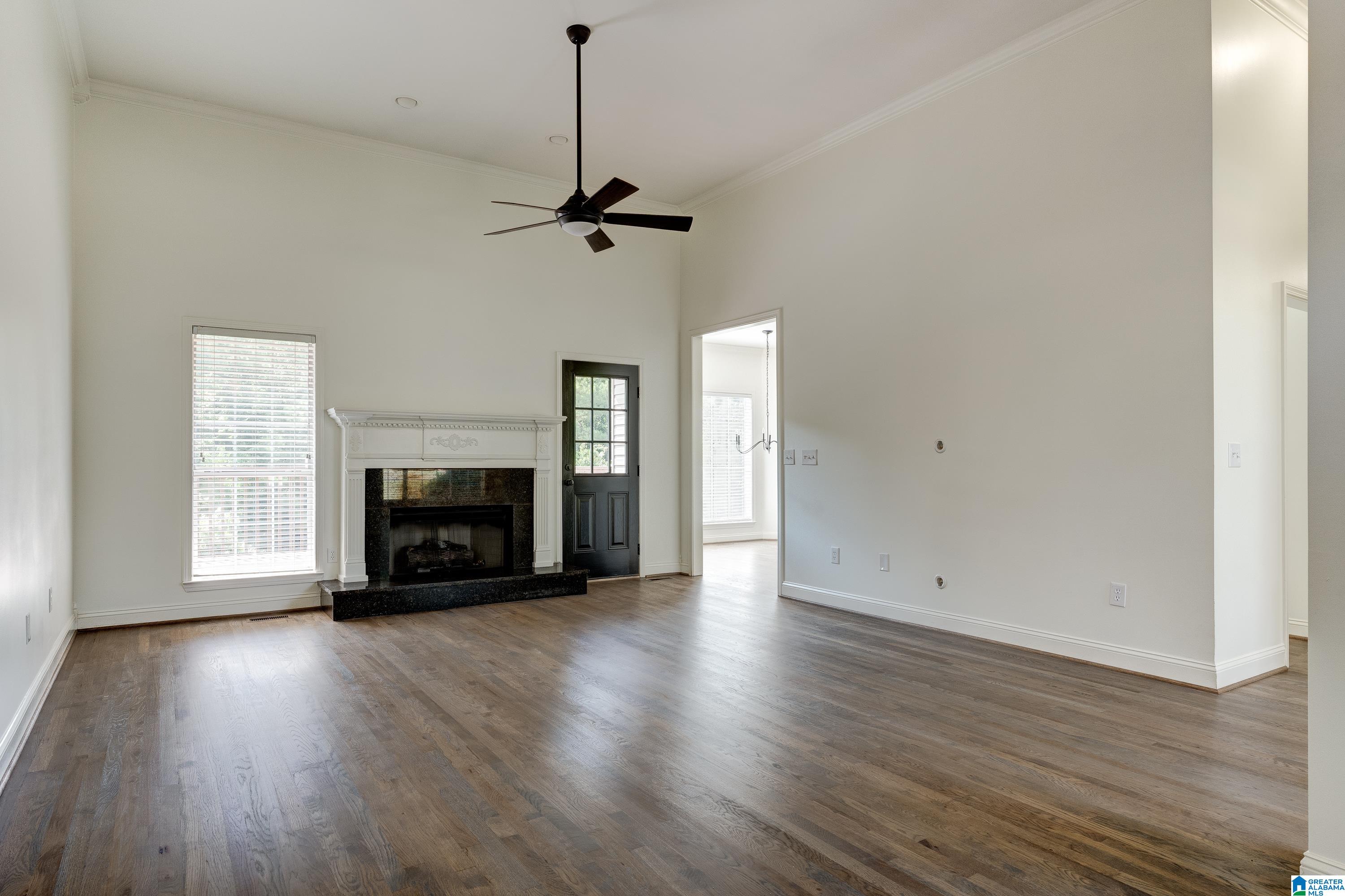 360 Lane Park Trail Alabaster, AL 35114 - Photo 6 of 40