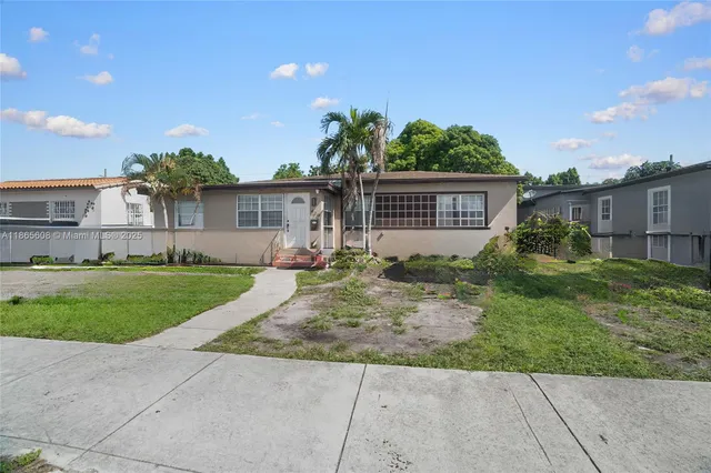 $599,900 | 479 East 32nd Street, Hialeah, FL 33013