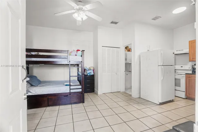 $599,900 | 479 East 32nd Street, Hialeah, FL 33013