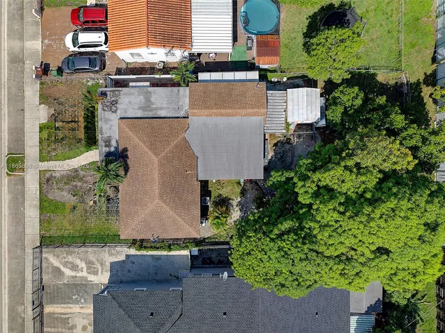 $599,900 | 479 East 32nd Street, Hialeah, FL 33013