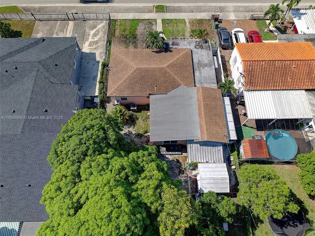 $599,900 | 479 East 32nd Street, Hialeah, FL 33013